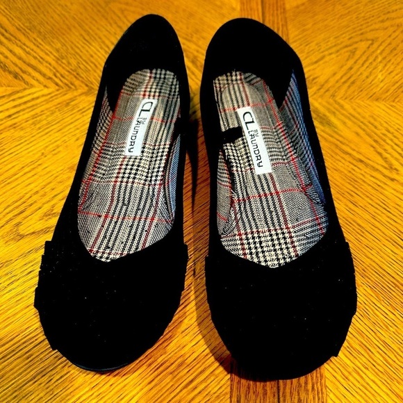 CL by Laundry Shoes - Little black ballet flats